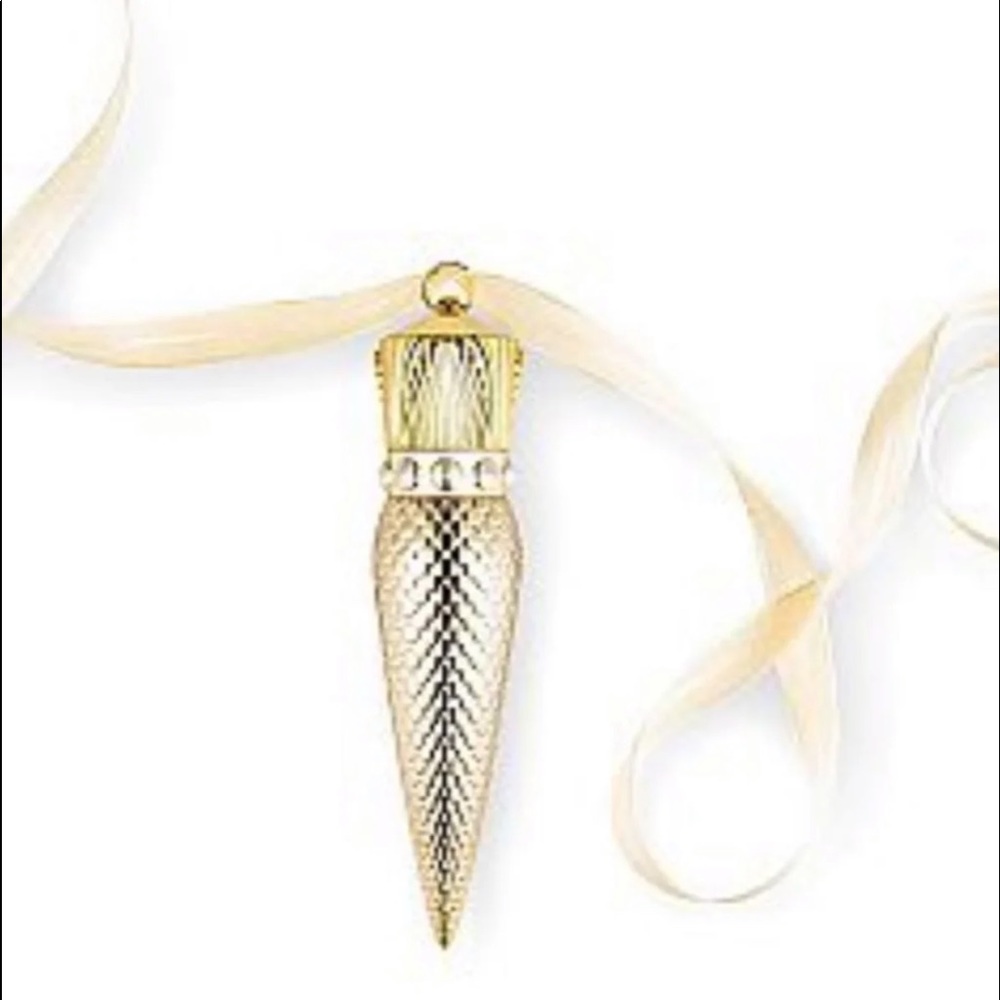 Christian Louboutin Lipstick - Picture 4 of 8
